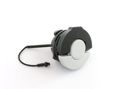 korek paliwa 180.jpg